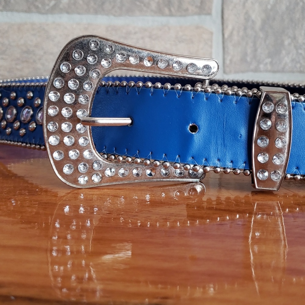 Womens Rhinestone Belt - Picture 4 of 8